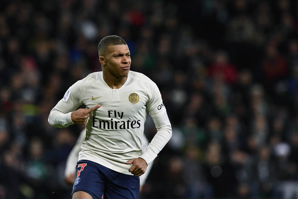 名企预见2026｜周黑鸭周富裕：规划逐步开放全球业务合作